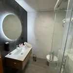 Πανσιόν Calderon De La Barca 3*