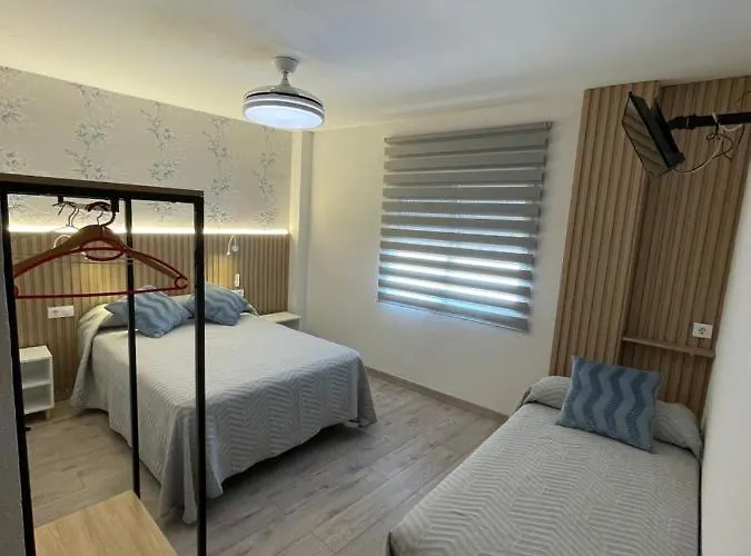 Calderon De La Barca Konukevi 3*